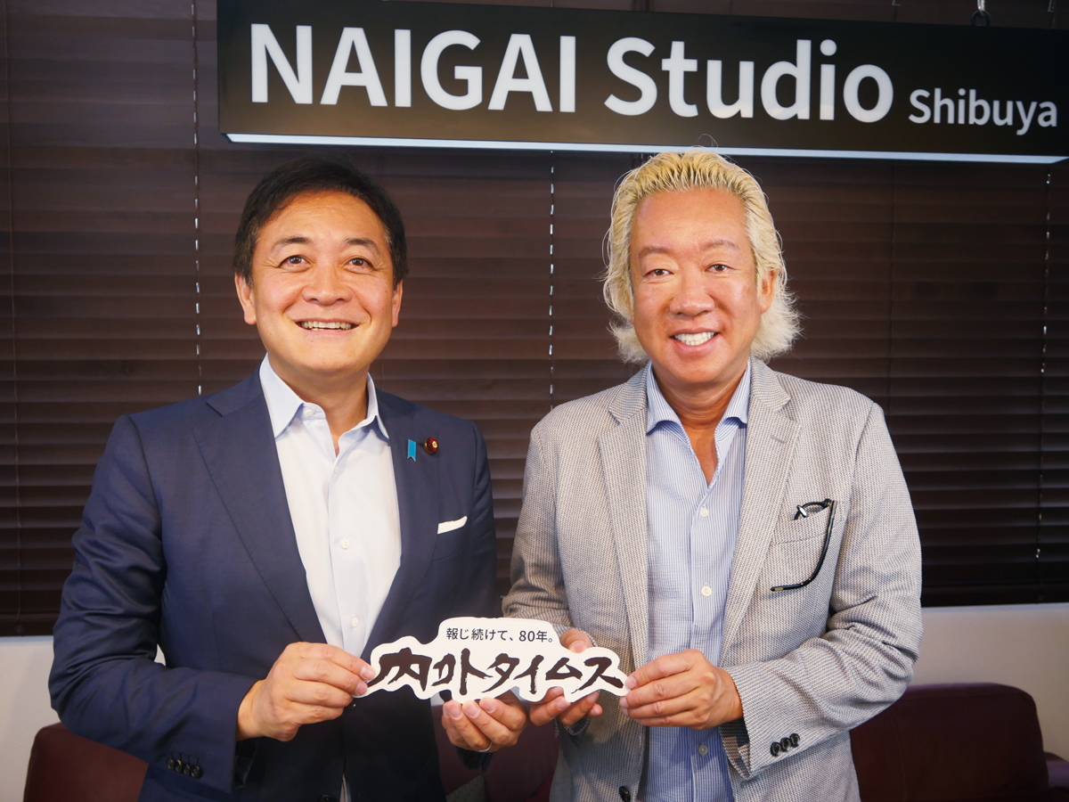 企業経営者へのインタビュー風景