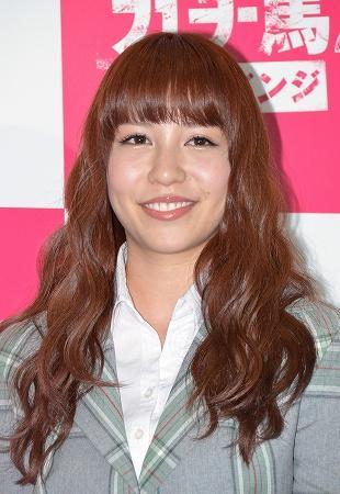 Akb48の同期 現役メンバー 河西智美と卒業メンバー 小野恵令奈がソロシングルで直接対決 リアルライブ